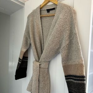 360 Cashmere size XS cardigan